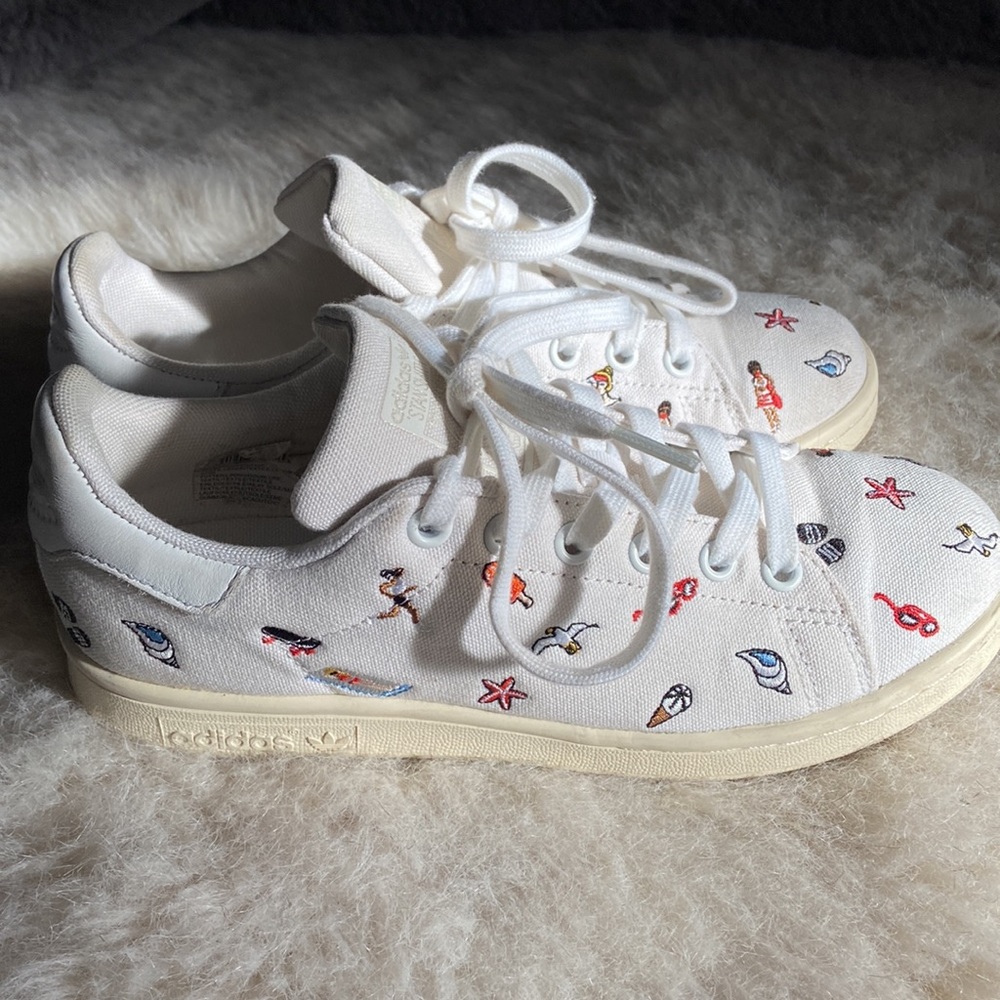 Adidas Originals Limited Edition Summer Time Embroidered Stan Smiths